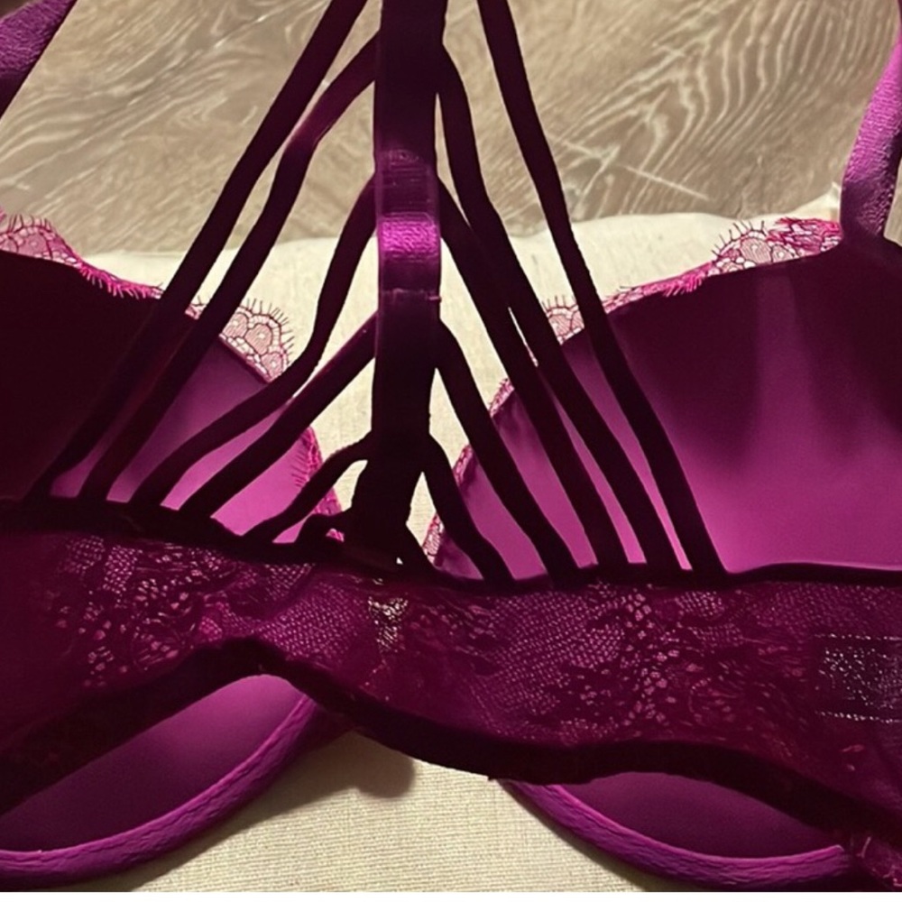 Victorias Secret Very Sexy Push-Up fuchsia/hot pink 34DD front close bra - Picture 2 of 5